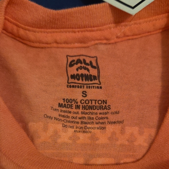 Orange Sun Graphic T-Shirt - Picture 3 of 3